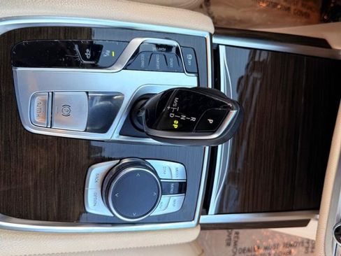 Used 2016 BMW 740i image 45