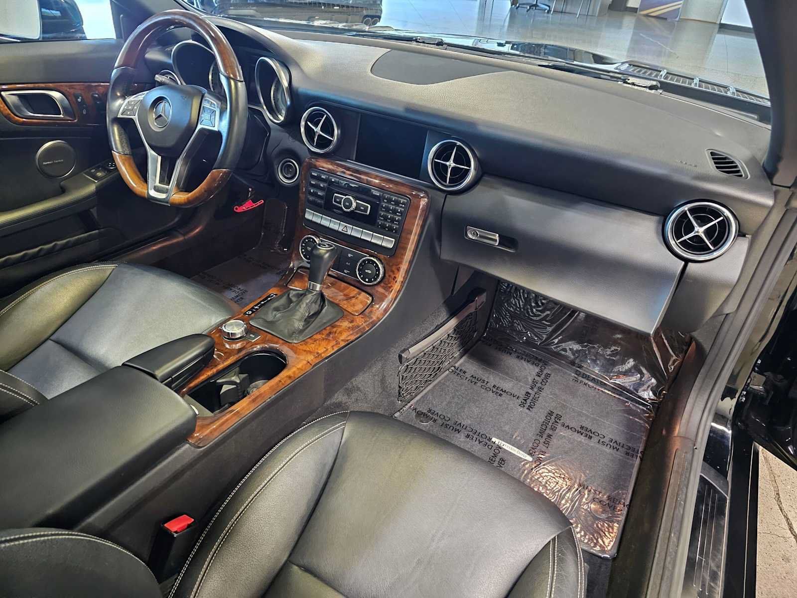 Used 2012 Mercedes-Benz SLK 350 image 11