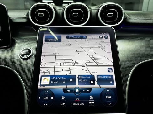 Used 2023 Mercedes-Benz C 43 AMG 4MATIC Sedan image 24