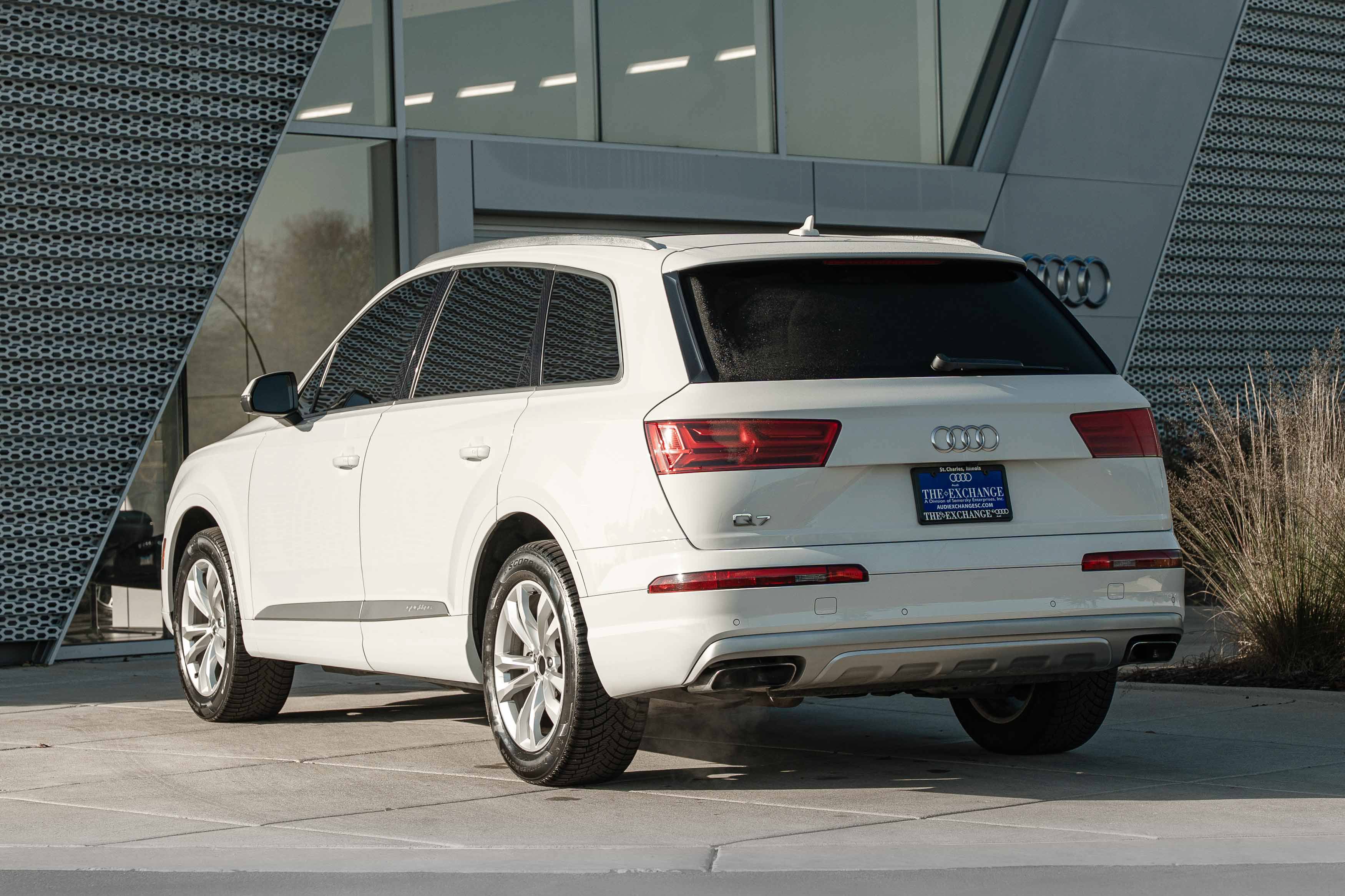 Used 2019 Audi Q7 3.0T Premium Plus w/ Premium Plus Package AWD/4WD image 5