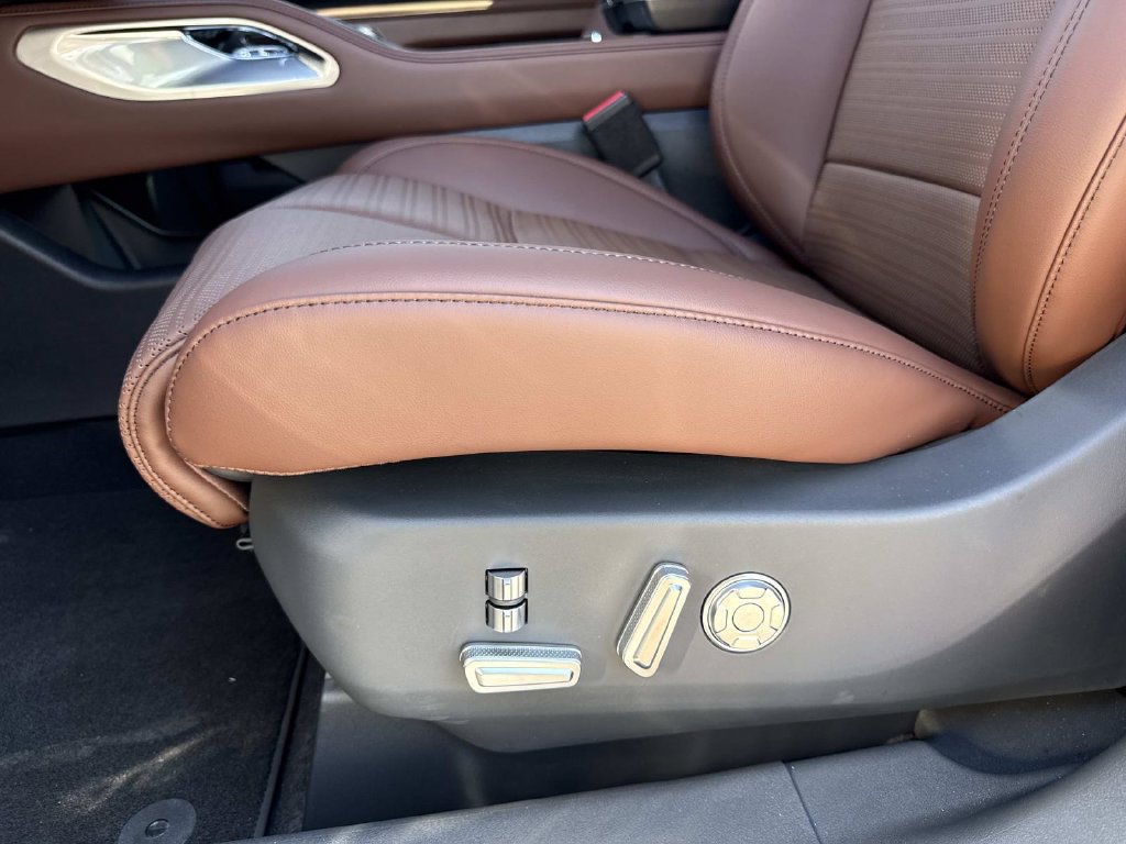 New 2026 Lincoln Nautilus Reserve AWD/4WD image 20