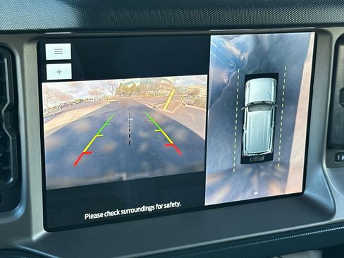 Used 2023 Ford Bronco Outer Banks image 27