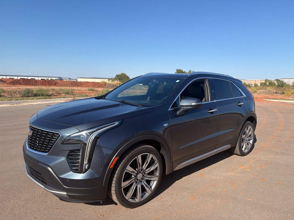 Used 2019 Cadillac XT4 Premium Luxury AWD/4WD image 1