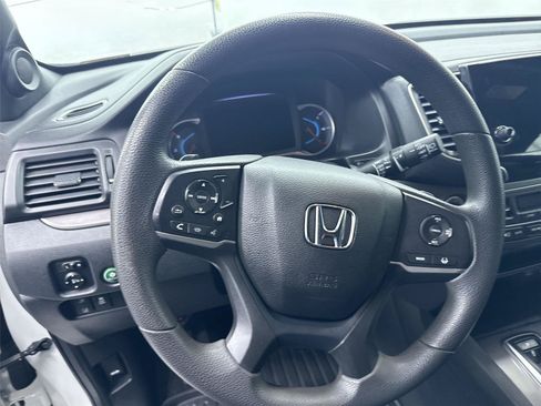 Used 2022 Honda Pilot Sport image 23