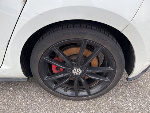Used 2019 Volkswagen GTI Rabbit Edition image 9