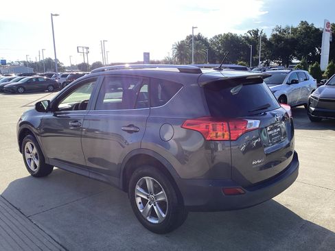 Used 2015 Toyota RAV4 XLE FWD image 5