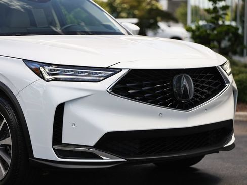 Used 2025 Acura MDX w/ Technology Package AWD/4WD image 2