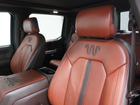 Used 2018 Ford F150 King Ranch w/ Equipment Group 601A Luxury AWD/4WD image 12