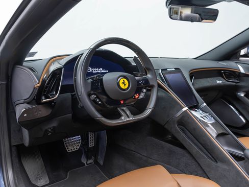 Used 2024 Ferrari Roma Spider RWD image 4
