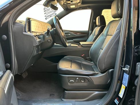 Used 2023 Cadillac Escalade ESV Premium Luxury RWD image 14