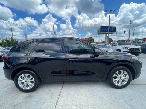 Used 2025 Ford Escape Active FWD image 5