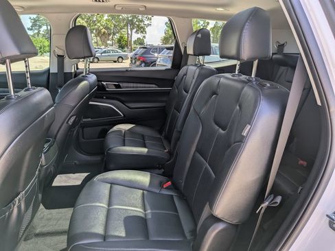 Certified 2023 Kia Telluride SX AWD/4WD image 19