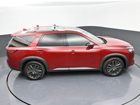 Used 2022 Nissan Pathfinder SL w/ SL Premium Package image 46