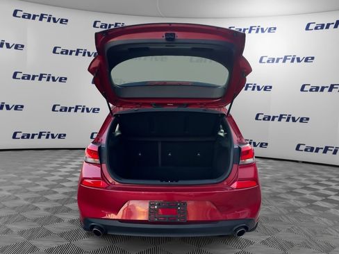 Used 2018 Hyundai Elantra GT Sport w/ Sport Tech Package 04 image 11