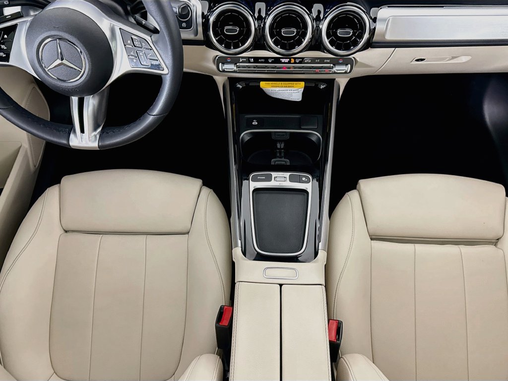 Used 2026 Mercedes-Benz GLB 250 image 16