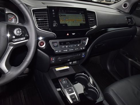Used 2022 Honda Pilot Elite image 29
