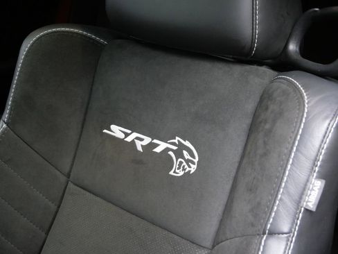 Used 2022 Dodge Challenger SRT Hellcat w/ Plus Package image 23