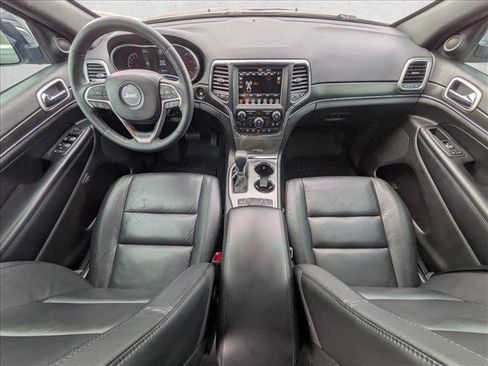 Used 2018 Jeep Grand Cherokee Limited image 18