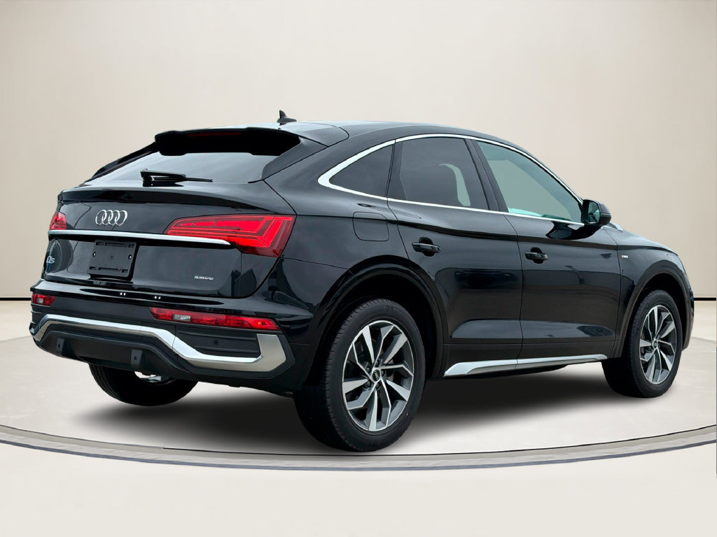 Used 2022 Audi Q5 2.0T Premium Plus w/ Premium Plus Package AWD/4WD image 3