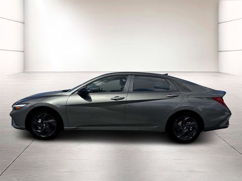 New 2026 Hyundai Elantra Sport FWD image 3