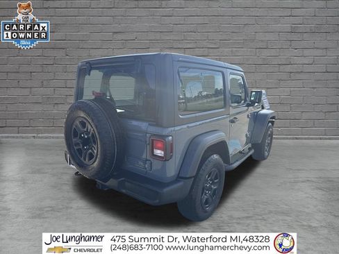 Used 2024 Jeep Wrangler Sport AWD/4WD image 3