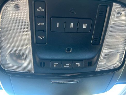 Used 2024 Dodge Durango GT AWD/4WD image 20