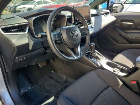 Used 2024 Toyota Corolla SE w/ SE Package image 18