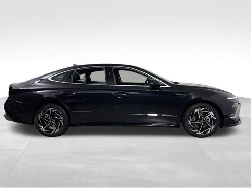 New 2026 Hyundai Sonata SEL FWD image 6