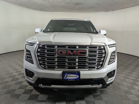 New 2026 GMC Yukon XL Denali w/ Denali Reserve Package image 2