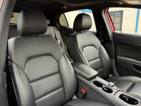 Used 2017 Mercedes-Benz GLA 250 4MATIC image 13