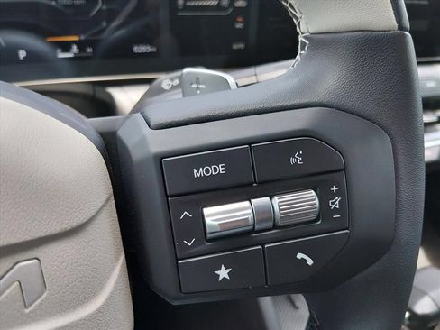 Certified 2025 Kia K4 EX FWD image 24