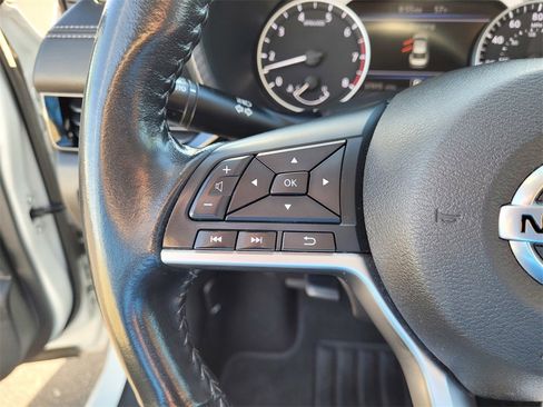 Used 2022 Nissan Sentra SV image 20