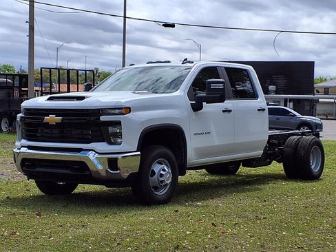New 2026 Chevrolet Silverado 3500 W/T w/ WT Convenience Package AWD/4WD image 17