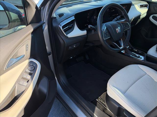 Certified 2024 Buick Encore GX Preferred FWD image 14