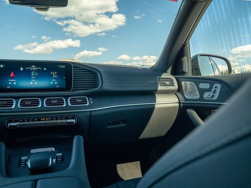 Certified 2026 Mercedes-Benz GLE 450 4MATIC image 18