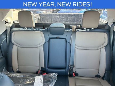 New 2026 Ford Maverick Lariat w/ 4K Tow Package AWD/4WD image 23