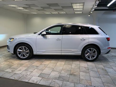 Used 2023 Audi Q7 3.0T Prestige image 4