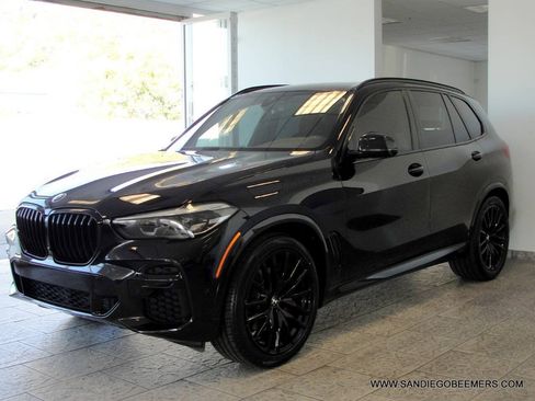 Used 2022 BMW X5 xDrive40i w/ M Sport Package AWD/4WD image 33
