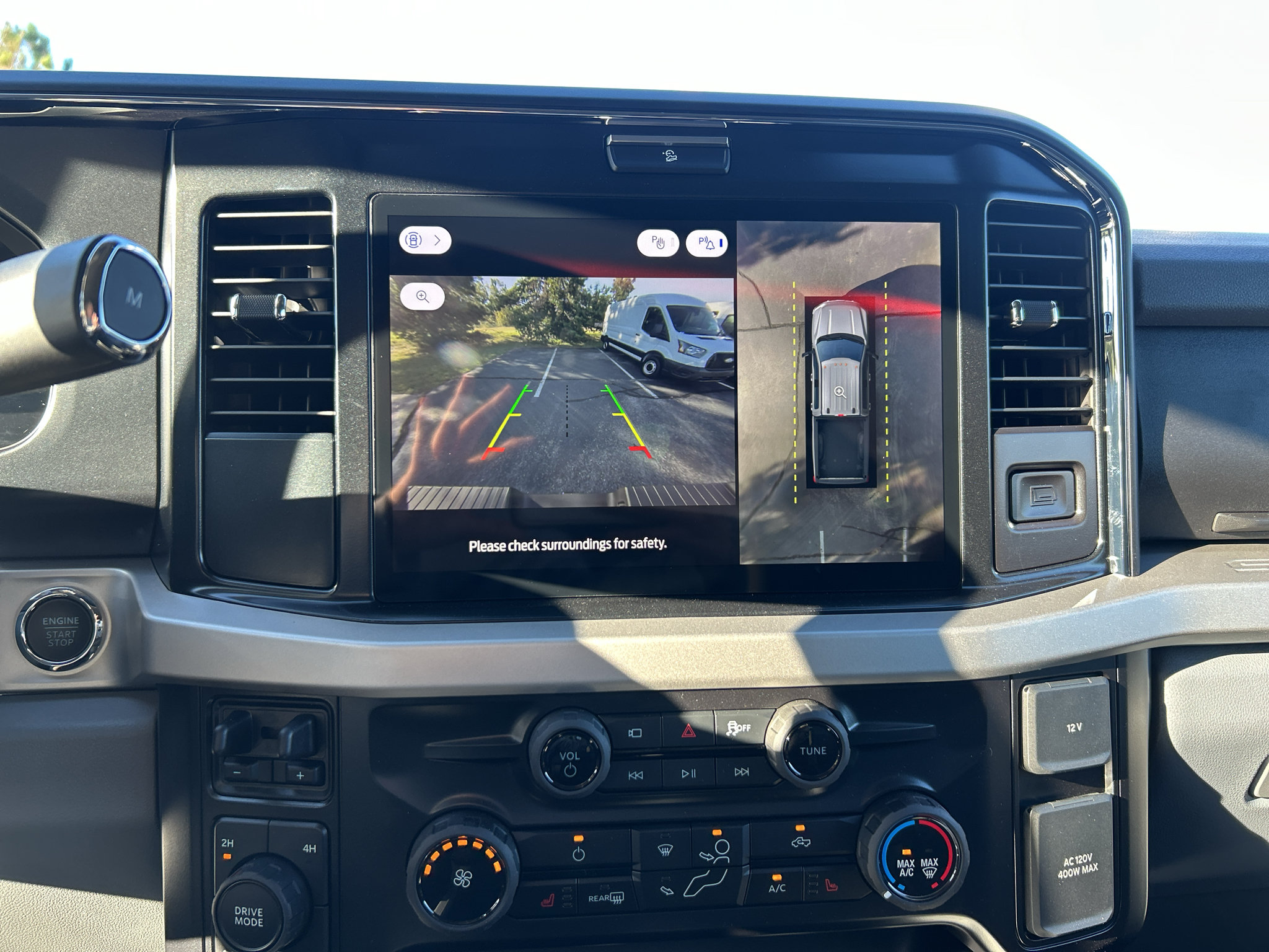 New 2027 Ford F250 XLT w/ XLT Premium Package AWD/4WD image 21