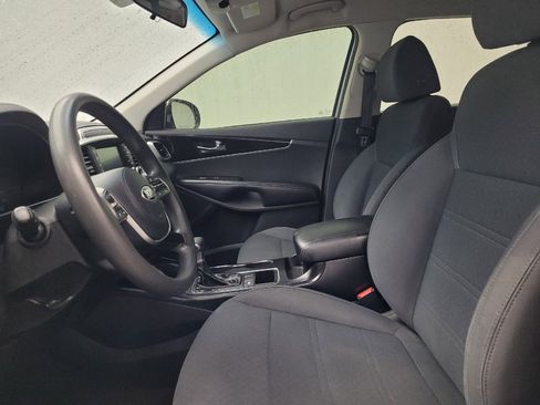 Used 2019 Kia Sorento L FWD image 17