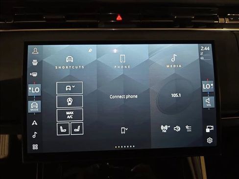 Used 2025 Land Rover Range Rover Sport SE AWD/4WD image 23