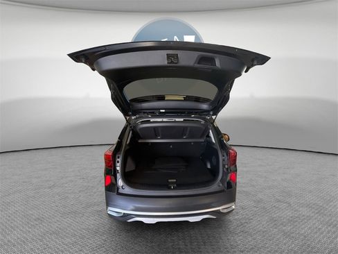 Certified 2021 Kia Seltos SX w/ SX Sunroof Package image 25