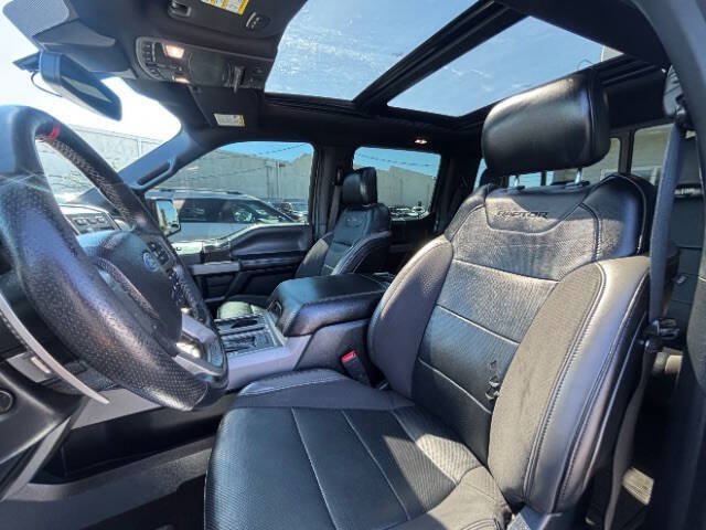 Used 2020 Ford F150 Raptor w/ Equipment Group 802A Luxury AWD/4WD image 18
