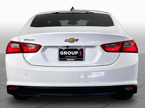 Certified 2022 Chevrolet Malibu LS FWD image 5