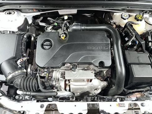 Used 2024 Chevrolet Malibu LT FWD image 12