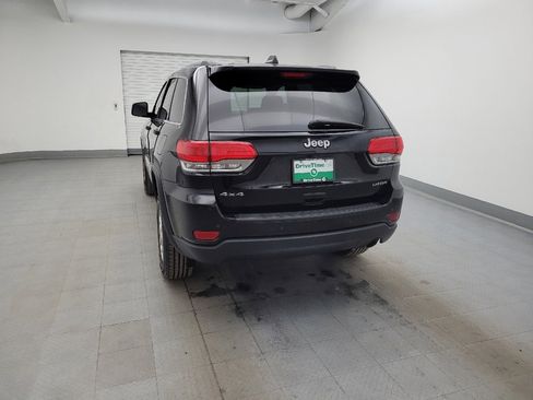 Used 2018 Jeep Grand Cherokee Laredo image 6