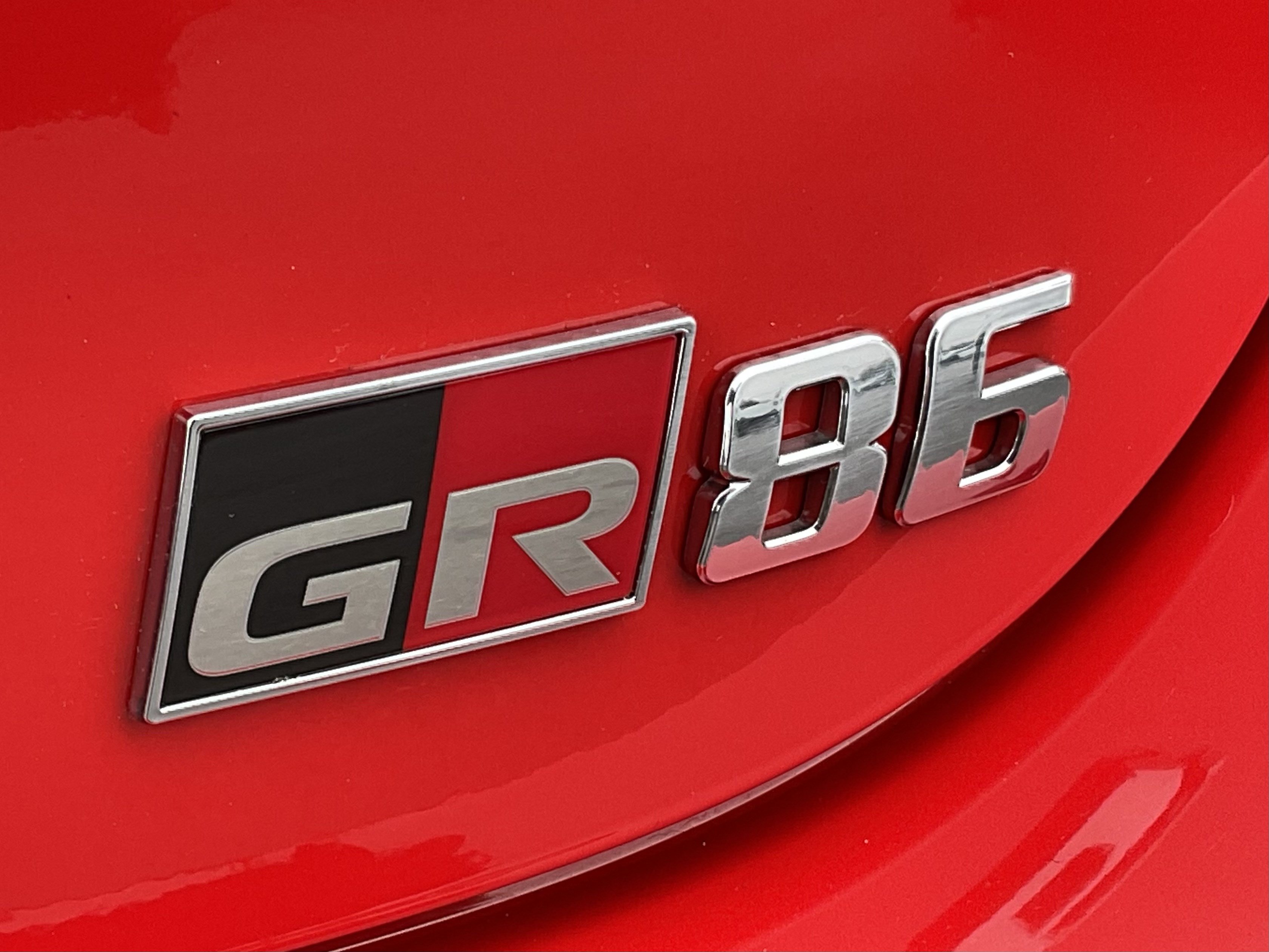 Used 2024 Toyota GR86 Premium RWD image 7