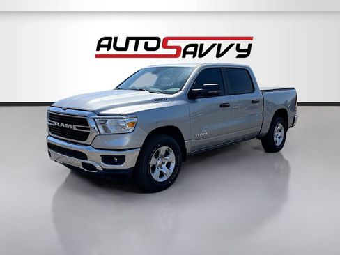 Used 2024 RAM 1500 Big Horn AWD/4WD image 3