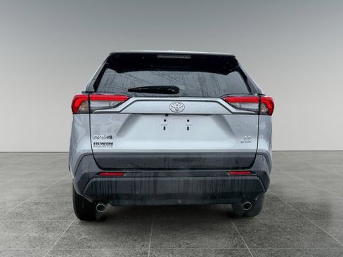 Used 2025 Toyota RAV4 LE image 4