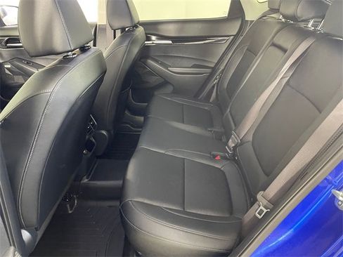 Certified 2023 Kia Seltos SX w/ SX Sunroof Package image 17